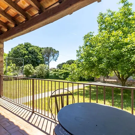 Cardina Casa Con Jardin Cerca De Francia