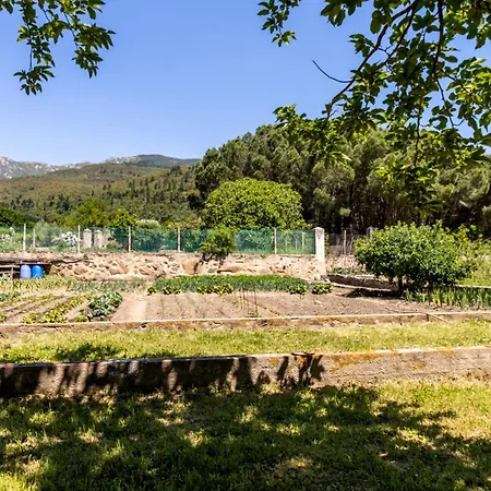 Chalet Cardina Casa Con Jardin Cerca De Francia